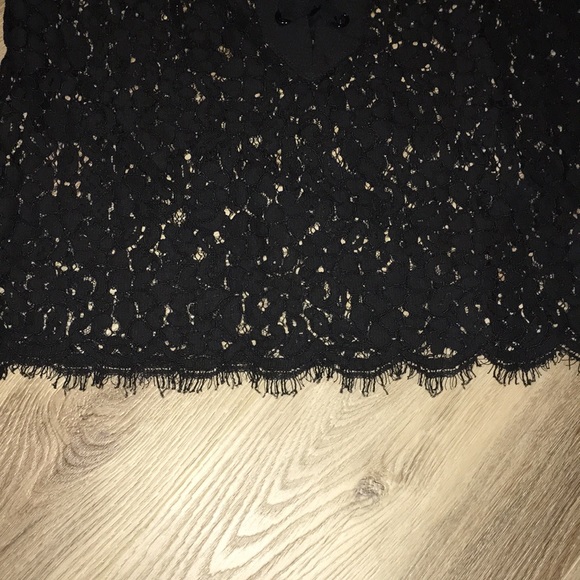 - ENDLESS ROSE BLACK LACE TIE UP FRONT SCALLOP EDGE TOP NWOT SIZE MEDIUM - Picture 6 of 9